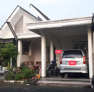 DIJUAL RUMAH PERUM GREEN TAMAN SARI SEMEMI