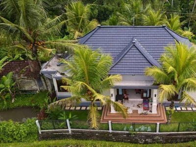 DIJUAL Villa view sawah di Tampak Siring Gianyar Bali