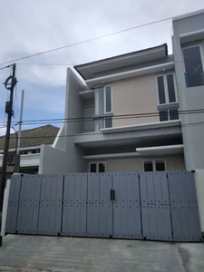 Gading Pantai ‼️Jual Rumah Baru Dekat Pakuwon City bisa KPR