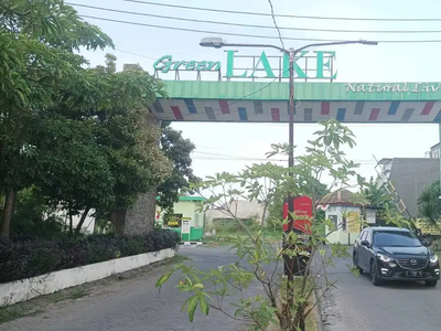 Jual Murah Langka Rumah 2 Lantai Greenlake Wonorejo Rungkut Surabaya