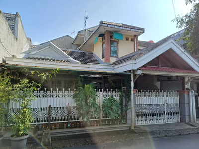 Jual Rumah Cantik dlm Komplek Legoso dekat Kampus UIN Ciputat dan MRT