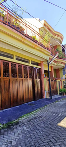 Rumah 2 Lantai Sudah Renovasi SHM di Pondok Ungu Permai, Bekasi