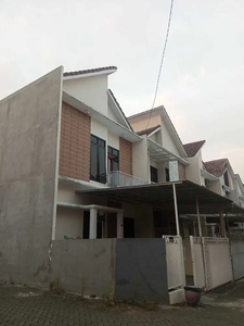 Rumah Bagus Modern Nego Strategis Di Area Kampus Suhat Malang