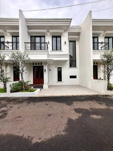 RUMAH BARU AMERICAN CLASSIC DALAM CLUSTER DI PONDOK GEDE KOTA BEKASI