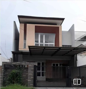 Rumah baru konstruksi tiang pancang, di Summagung Kelapa Gading