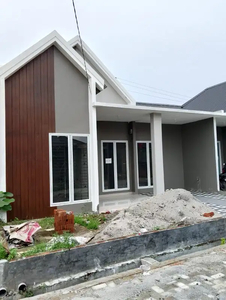 RUMAH BARU MURAH DI SUNGGAL DALAM KOMPLEK UKURAN 8,5 X 15