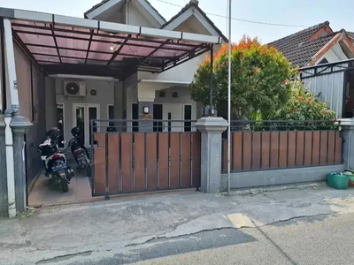 Rumah furnish di pelem sewu sewon dekat kampus isi