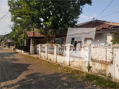 Rumah Hitung Tanah di Jl Merkuri, Margahayu Raya