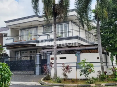 Rumah mewah siap huni Pulomas Jakarta