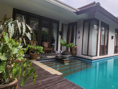 Rumah n Pool Cozy lux di Gegerkalong setiabudi dkt Sukajadi PVJ UPI