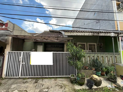 Rumah Seken Terawat SHM 7 menit ke SDN Binong 3 Hadap Timur J-21466