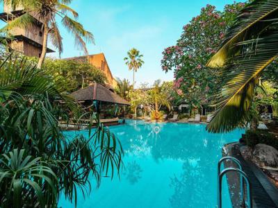 120 M | Ressort Hotel Kota Yogyakarta, 124 Luxury Room Bintang 5 Jogja
