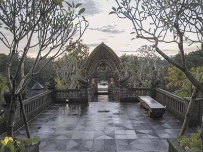 HOT LIST DI JUAL HOTEL 5 STARS LOKASI TEGALALANG UBUD GIANYAR