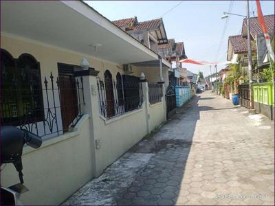 Kost 6 Kamar Dijual Murah di Jl Kaliurang Km 6 Jogja