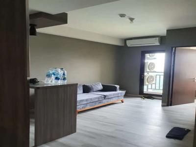 JUAL CEPAT APARTEMEN 2 BR HALF FURNISH LT 35 TRANSMART CIBUBUR