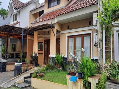 Dijual Rumah Cantik Lokasi Strategis di Bintaro Jaya Sektor 9