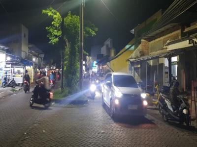 Disewakan Bulansn stand pujasera di Surabaya
