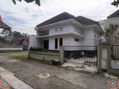 Jual Rumah dan Kost, 5 Menit Jakal Km 9 Sleman: Siap Huni