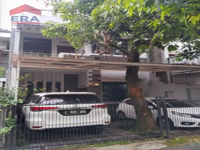 Rumah 3 Lantai Cantik Asri Nyaman Setra Duta Bandung