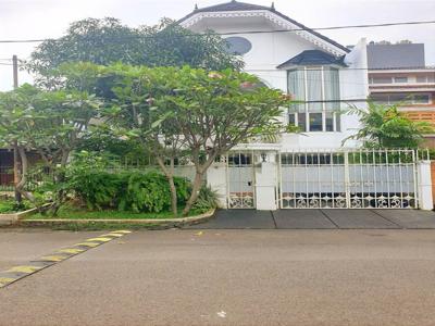 Rumah Bagus 3 Lantai Lokasi Premium Di Pondok Indah