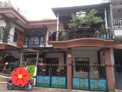 Rumah cantik 2 lantai full dekat ke gading serpong