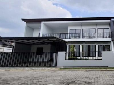 Rumah mewah furnish Graha Candi Golf Semarang