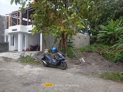 Tanah 209 m² di Pogung utara Kampus UGM,Jl Pandega