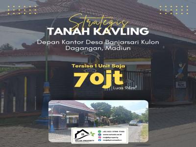 Tanah Depan Balai Desa Banjarsari Kulon