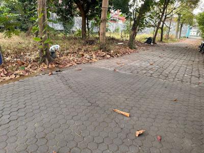 Tanah Plemburan Jogja 2 Menit Al Azhar Yogyakarta, SHM