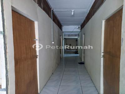 DIJUAL RUMAH JALAN AMPERA VIII (Dewi Natalia)