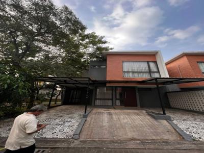 Disewakan Rumah Siap Huni Semi Furnished Di Bintaro Jaya