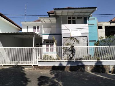 Rumah Modern Minimalis Munggu Near Canggu