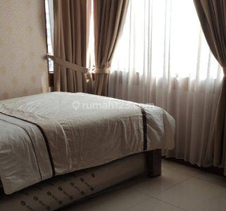 Apartemen Taman Anggrek 2 + 1 BR , Dibawah Harga Aprasial, Bagus