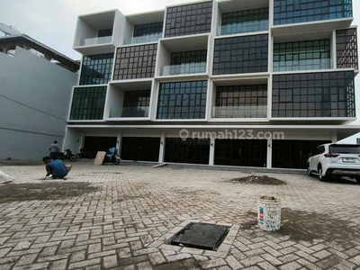 Dijual Ruko 4 Lantai Pusat Kota di Jalan Dinoyo Keputran Surabaya