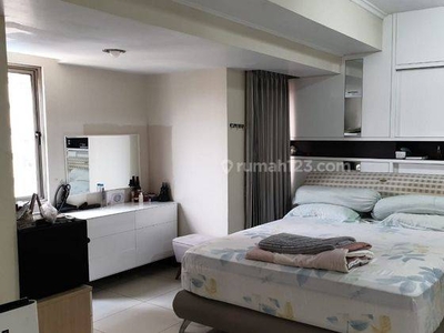 Disewakan Apartemen Waterplace 3br. Barang Langka, 2 Unit Jadi 1