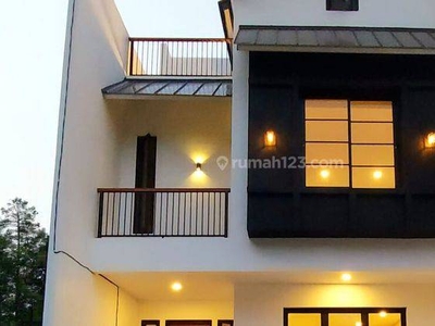 Rumah Baru 3 Lantai Dalam Cluster di Jakarta Selatan Dekat Tb Simatupang