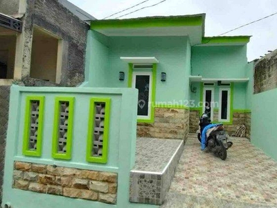 Rumah Sudah Renovasi SHM di Perum Taman Cibinong, Bogor