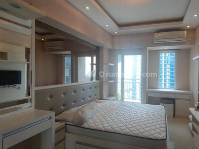 302. Disewakan Apt Orchard Unit 1612. Studio Full Furnish.