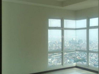 Condominium 2 BR Unfurnish Bagus Best Quality Greenbay Pluit