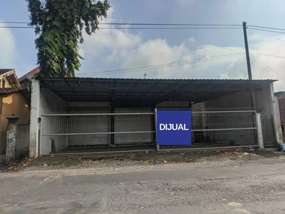 Dijual Rumah Usaga Jl. Raya Menganti