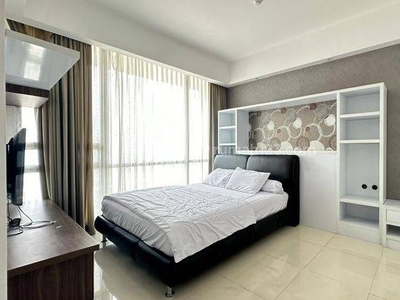 For rent private lift 2BR Kemang Village tower Tiffany