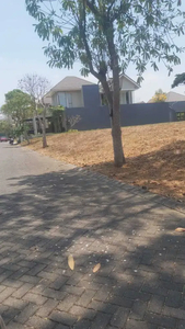 Kavling Blok Terdepan Lokasi Favorit di Graha Famili