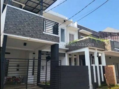 Rumah bagus full renov fuly furnished di Bintaro sektor 9
Tangerang selatan