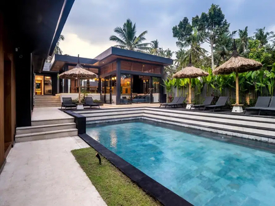 Sewa Villa Bagus dan Modern, 5 Kamar Tidur di Ubud Bali - BVI50704