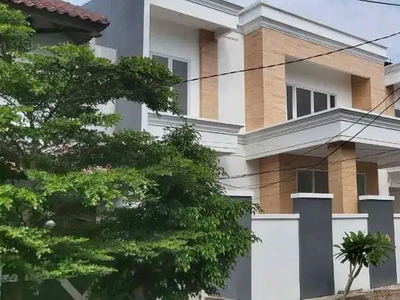 Di Jual Rumah baru Di Pulomas Jakarta timur.