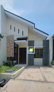 Di jual rumah standard di green ara cluster Damar Harapan indah bekasi