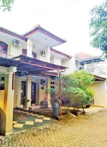 Dijual cepat Rumah siap huni di Jatiwaringin