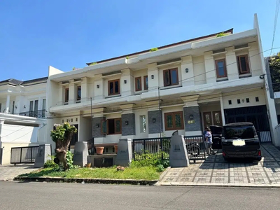 Dijual Rumah Mewah 4 Lantai di Pondok Indah Jakarta Selatan