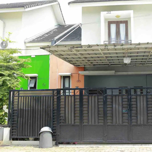 Dijual rumah seken siap huni di kota Depokharga nego J-14643