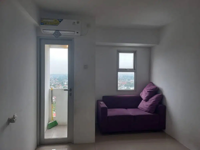 DISEWAKAN APARTEMEN STUDIO SEMI FURNISHED URBANTOWN SERPONG